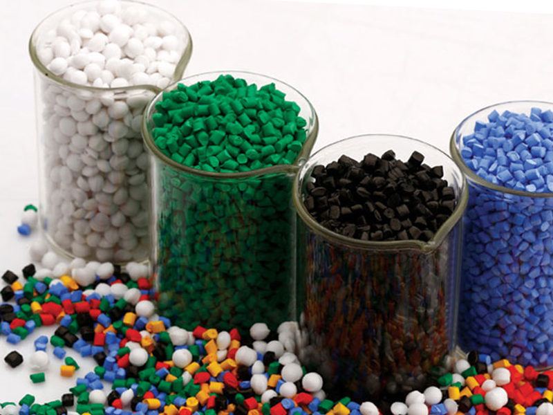 Material Selection for Medical Device Injection Molding